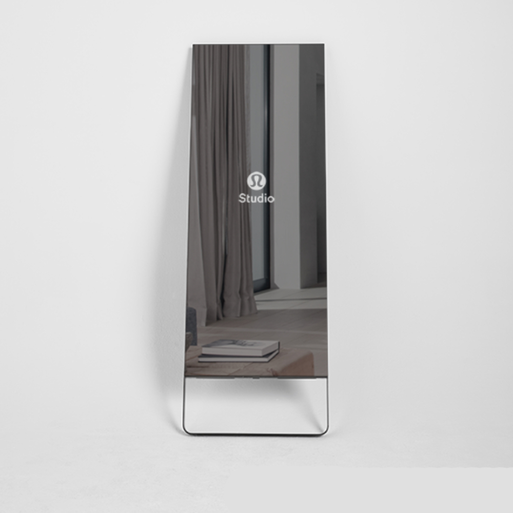 Умное зеркало для фитнеса. Lululemon Studio Mirror